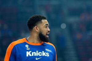 唐斯谈当选工会副主席：不只关照詹库 我要关照每一个球员