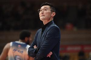 刘炜：已确定外援劳森+纳托尔 王薪凯有望加盟 会给冯傲上场时间