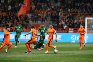 媒体人：云南玉昆放弃了徐正源，转向一位罗马尼亚教练