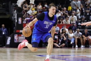 蒂格：弗拉格新秀季能场均18-20分 若全员健康独行侠会成西部最佳