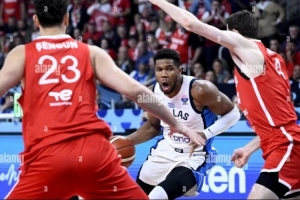 申京大战扬尼斯；土耳其平趟希腊