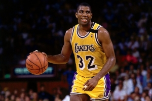 安德烈-米勒谈历史前5控卫：魔术师、刺客、斯托克顿、基德、库里