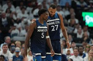 戈贝尔：以前只有1-2支球队有机会进总决赛 新赛季会有10支