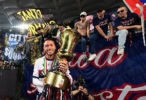 卡拉布里亚：随博洛尼亚赢意杯是命运的玩笑，我始终心属米兰