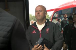 斯洛特解释伊萨克缺席：他应该先正规训练一周，战马竞保证进名单