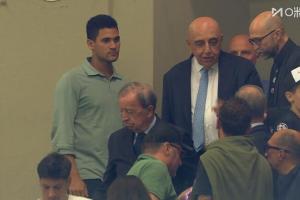 即将回归米兰任职！加利亚尼现场观赛米兰vs博洛尼亚