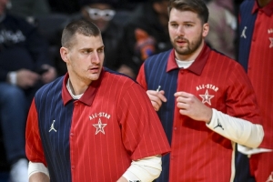 077+约基奇+小瓦！施罗德：全明星赛欧洲队也能集结最好的球员