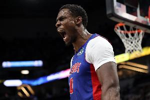 戈贝尔：杜伦有个光明的未来 他打球的方式和成熟的心态都很棒