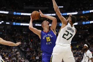 如何防守约基奇？戈贝尔：让他打得难受 我很享受这个挑战