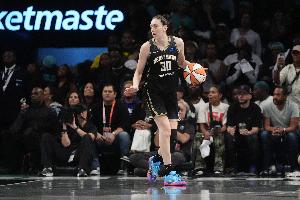 斯图尔特46场比赛解锁季后赛生涯1000分 WNBA历史最快