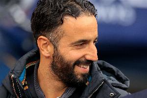 曼联英超主场对切尔西连续13场不败，上次输球是2014年