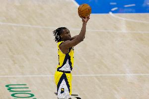 哈利缺阵&特纳离队！内姆哈德谈首发变化：内姆哈德将掌控节奏