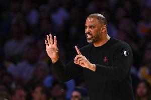 杜兰特：最吸引我加盟火箭的原因是乌度卡 他给我空间做我自己