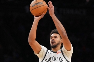 约基奇谈卡梅隆-约翰逊：他非常全能 他的投篮很漂亮 我很羡慕