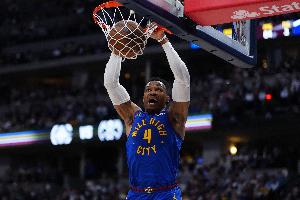 NFL新星：我的擒杀动作是从篮球中学的 经常看威少打球并模仿他