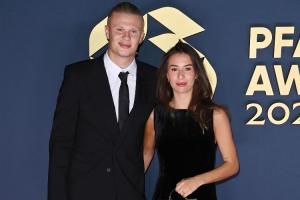 单身的吧友看过来‍♂️哈兰德建议：多出门社交，认识更多人