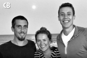 哥哥因精神分裂自杀！邓罗创立基金会 旨在帮助身患精神分裂人群