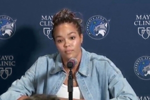 科利尔吐槽WNBA联盟高层：我们有最好的联赛 最烂的领导