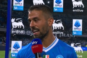 斯皮纳佐拉：德布劳内之前不满被换？他和孔蒂谈了5分钟就翻篇了