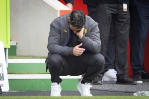 记者：曼联球员和主教练不存在个人恩怨，球员更沮丧的是表现不佳