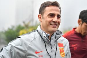 卡纳瓦罗执教生涯唯一一次交手乌兹别克：6年前中国杯带国足0-1