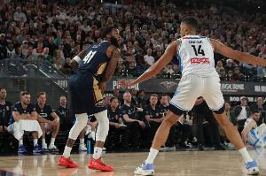 融入很快！贝9中6&三分6中4射落21分&正负值+27 上场3中0得0分