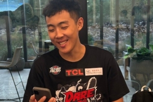 千里共婵娟！远在大洋彼岸的小狮子们给家人打了视频通话