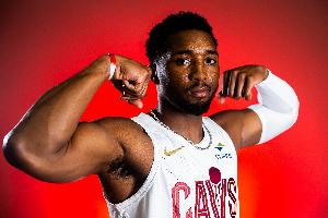 米切尔谈争冠之路：确实得相信过程 相信我们付出努力会得到回报