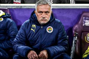 高危职业土超又1位主帅下课，新赛季已有6人：穆帅、索帅...