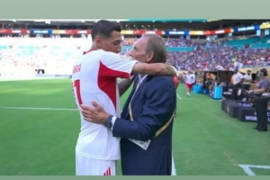 迪马利亚悼念博卡主帅鲁索：感谢您的教导，您将永驻我们心间