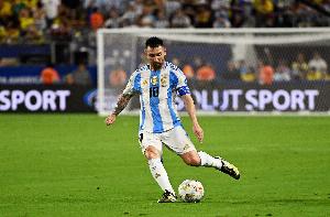 奥莱报：阿根廷vs委内瑞拉梅西将轮休，帕斯和马斯坦托诺竞争首发