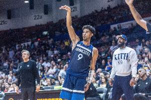 稳稳轮换？朱赞替补13分钟拿到8分 上一场14分钟轰下20分！