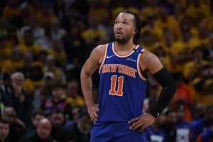 27分钟14中4仅得11分！布朗：我还没真正放开让布伦森打