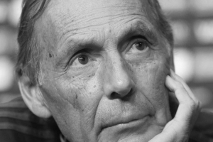 博卡官方：周五糖果盒球场为鲁索进行守灵仪式，俱乐部关闭48小时