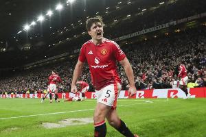 斯基拉：曼联在和马奎尔谈续约，将合同延长至2028年