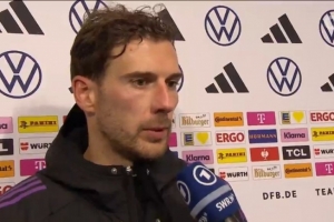 格雷茨卡：我们对表现结果感到满意，对方早早红牌让情况有些特殊