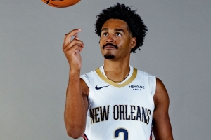 普尔：我们年轻且天赋出众能并肩成长 有能力打进季后赛