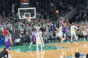 又是绝杀！努尔基奇抢到前场篮板转身打进 爵士领先凯尔特人2分